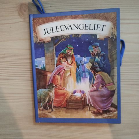 Juleevangeliet - koselig liten bok som kan brettes ut