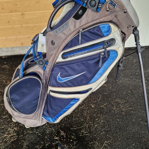 Golfbagger Nike og TaylorMade