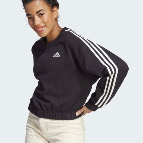 Helt ny Adidas  cropped sweatshirt