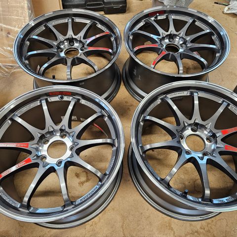 18" Volk Racing CE28