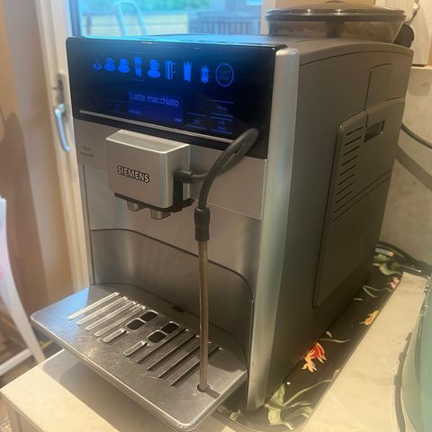 Kaffemaskin Siemens EQ6 Series 300