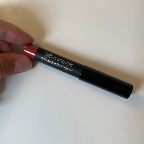 Glo Minerals Suede Matte Crayon