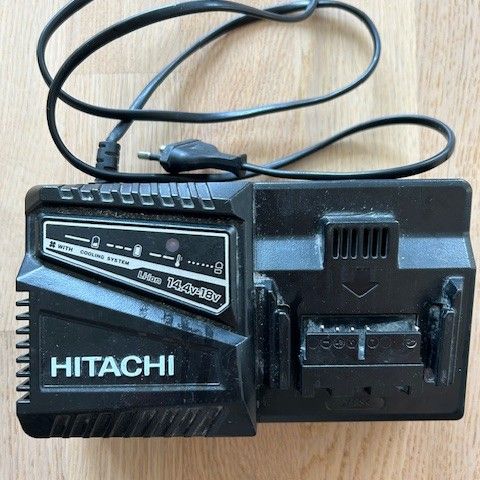 Hikoki/Hitachi lader