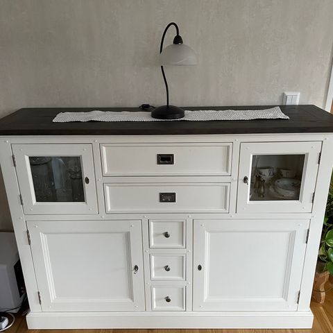 Flott Skagen Highboard skjenk