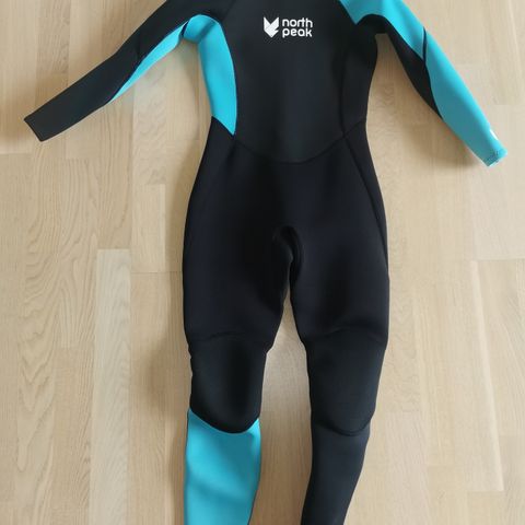 Northpeak våtdrakt dame strs 38.