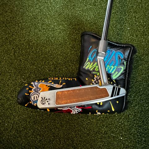 Scotty cameron custom shop