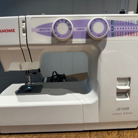 Janome JS1008 limited edition