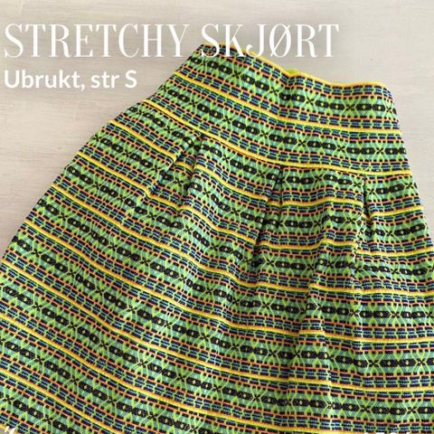 Stretchy skjørt (ubrukt, str S)