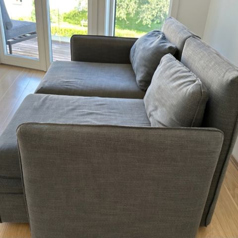 IKEA Vallentuna sovesofa.