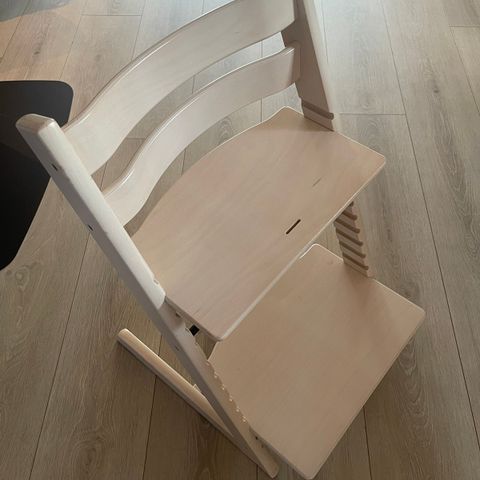 RESERVERT: Meget pen Stokke tripp trapp