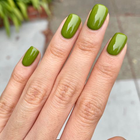 Essie “Willow in the wind” 823 neglelakk