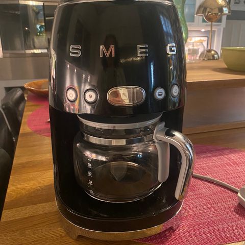 SMEG kaffetrakter