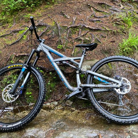 Specialized Enduro comp 29 stisykkel