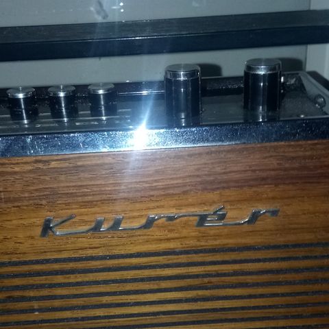 Kurer radio