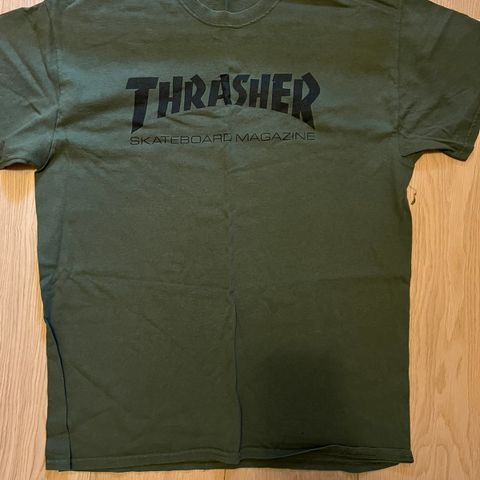 Thrasher T-skjorte grønn i Large