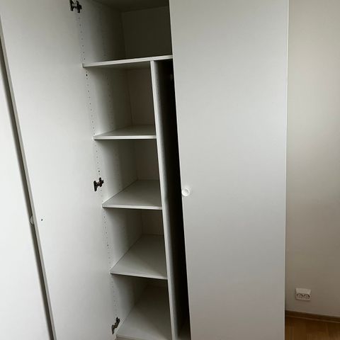 3 stk IKEA garderobeskap