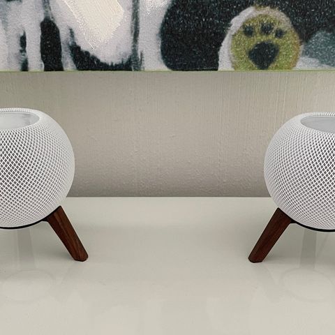 2x HomePod Mini i hvit farge m/stativ