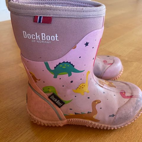 Dock boot Dina