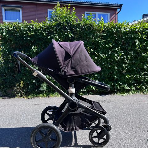 Bugaboo Fox 2 barnevogn, black.