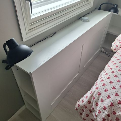 Fin sengegavl fra IKEA (BRIMNES) 160cm