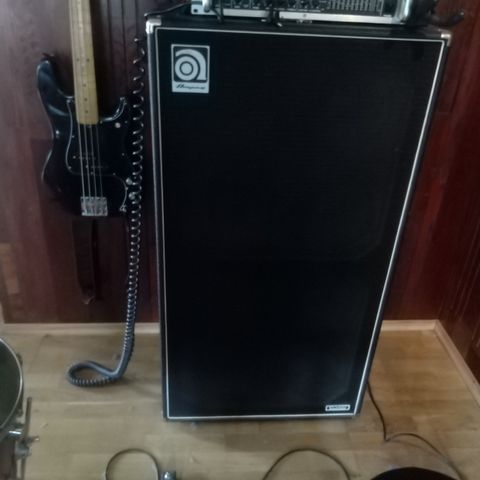 Ampeg classic 8*10