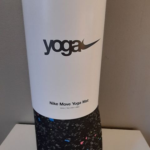 helt ny Nike Yogamatte