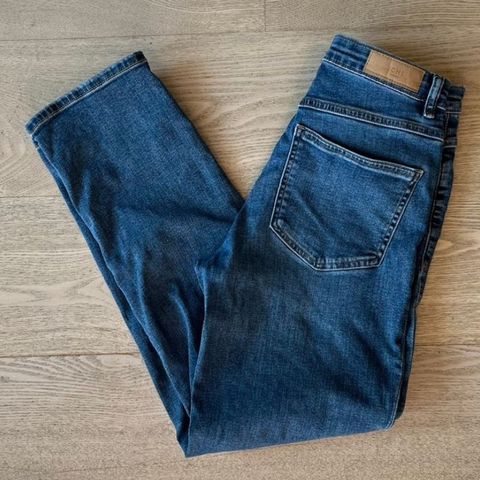 Ichi jeans