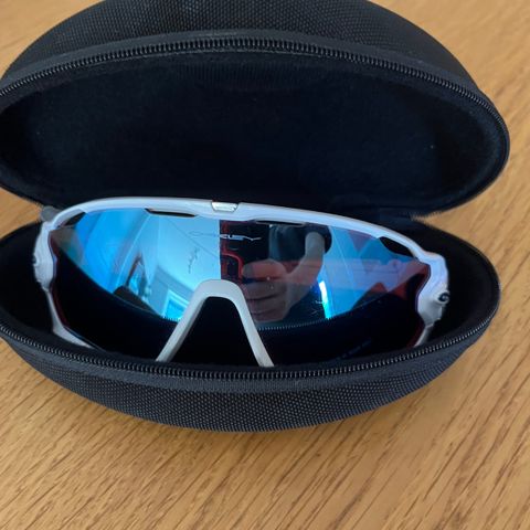 Oakley Jawbreaker