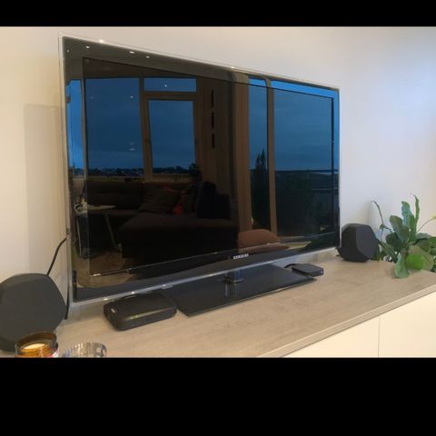 Samsung 46" Full HD TV til selge