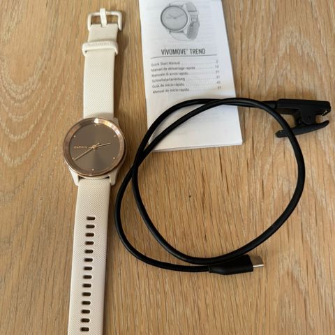 Garmin Vivomove Trend Hybrid smartklokke Ivory peach