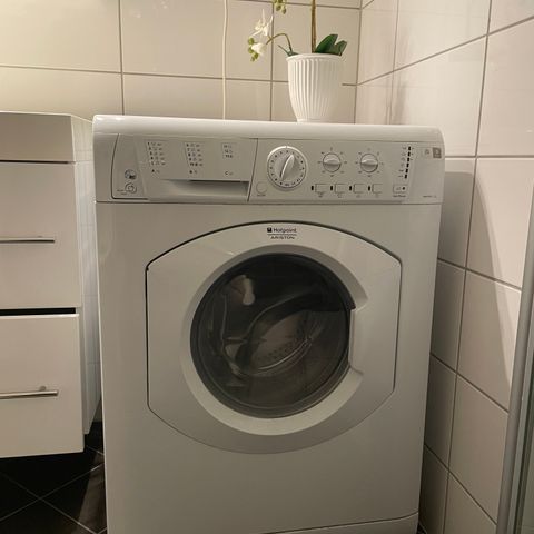 Kombimaskin Vask/tørk - Hotpoint Ariston armxxl 125