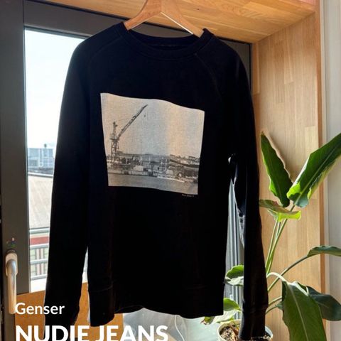 Nudie Jeans genser (Collegegenser)