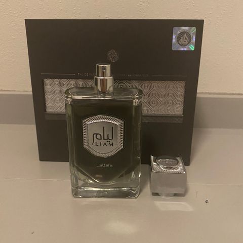 Lattafa Liam Grey 100ml (litt brukt)