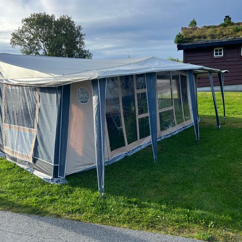 Fortelt til campingvogn