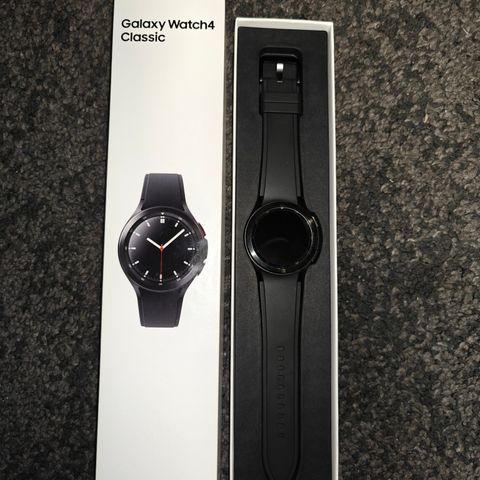 Samsung Galaxy Watch 4 classic 42 mm LTE