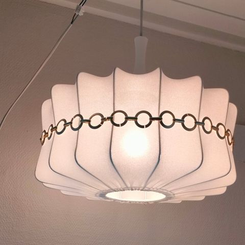 Vintage cocoon pendant.Taklampe