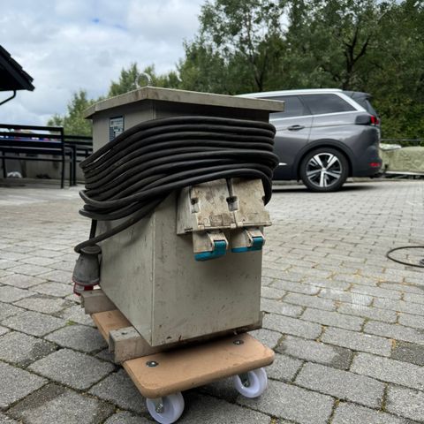 Transformator 400-230V