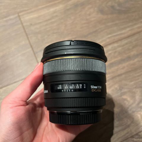 Sigma 50mm EX DG HSM