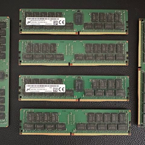 Micron 32GB PC4-21300 DDR4-2666MHz ECC Server Registered CL19 RDIMM 1.2V