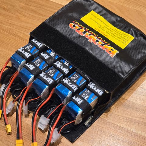 5stk Gens Ace 6s 2800mAh 60C med Bronto LiPo bag