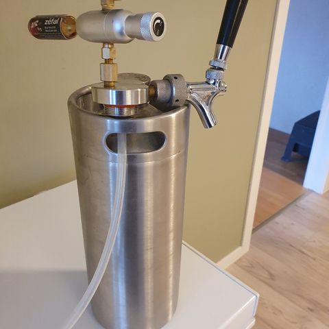 Minikeg med tappekrane