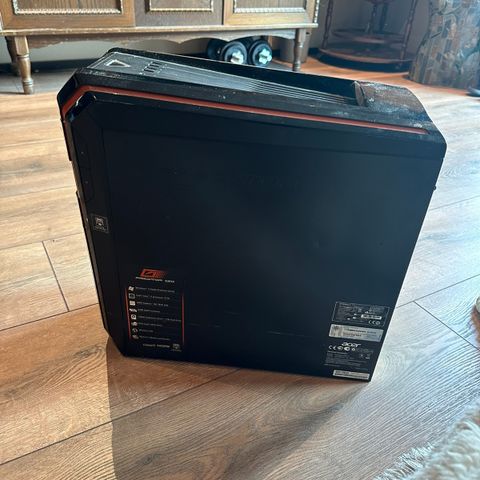 Acer predator