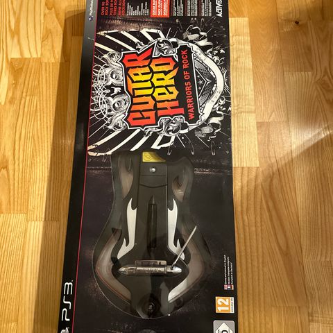 Guitar Hero Warriors of Rock gitar til PS3 m USB dongle i original eske