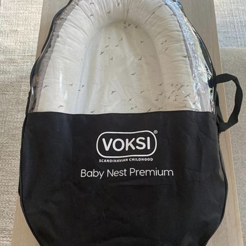 2 stk voksi premium babynest selges