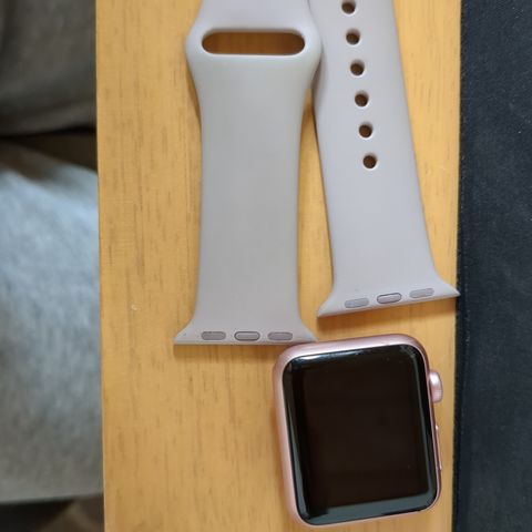 Apple watch 1 38mm rose gold (bytte)