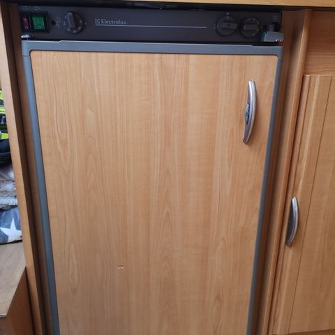 Electrolux kjøleskap gass/220/12. RESERVERT