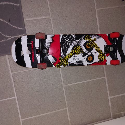 Veldig lite brukt skateboard