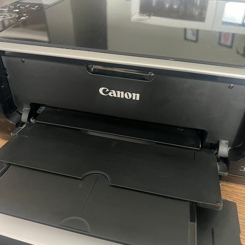 Canon Pixma MG1450 alt i et skriver