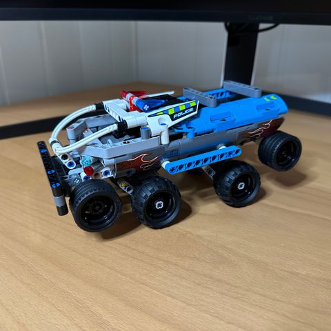 Lego Technic 42090 + 42091