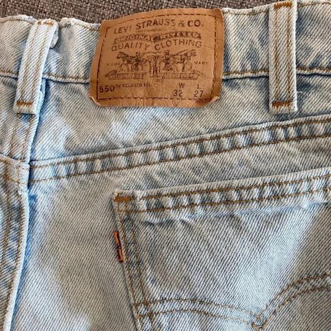 Levis 550 Shorts